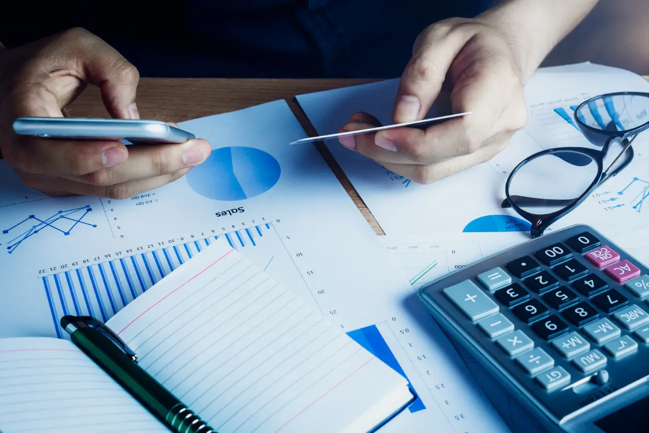 Banking & Financial Services