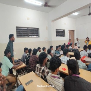 Alumni to industry expert - photo 4