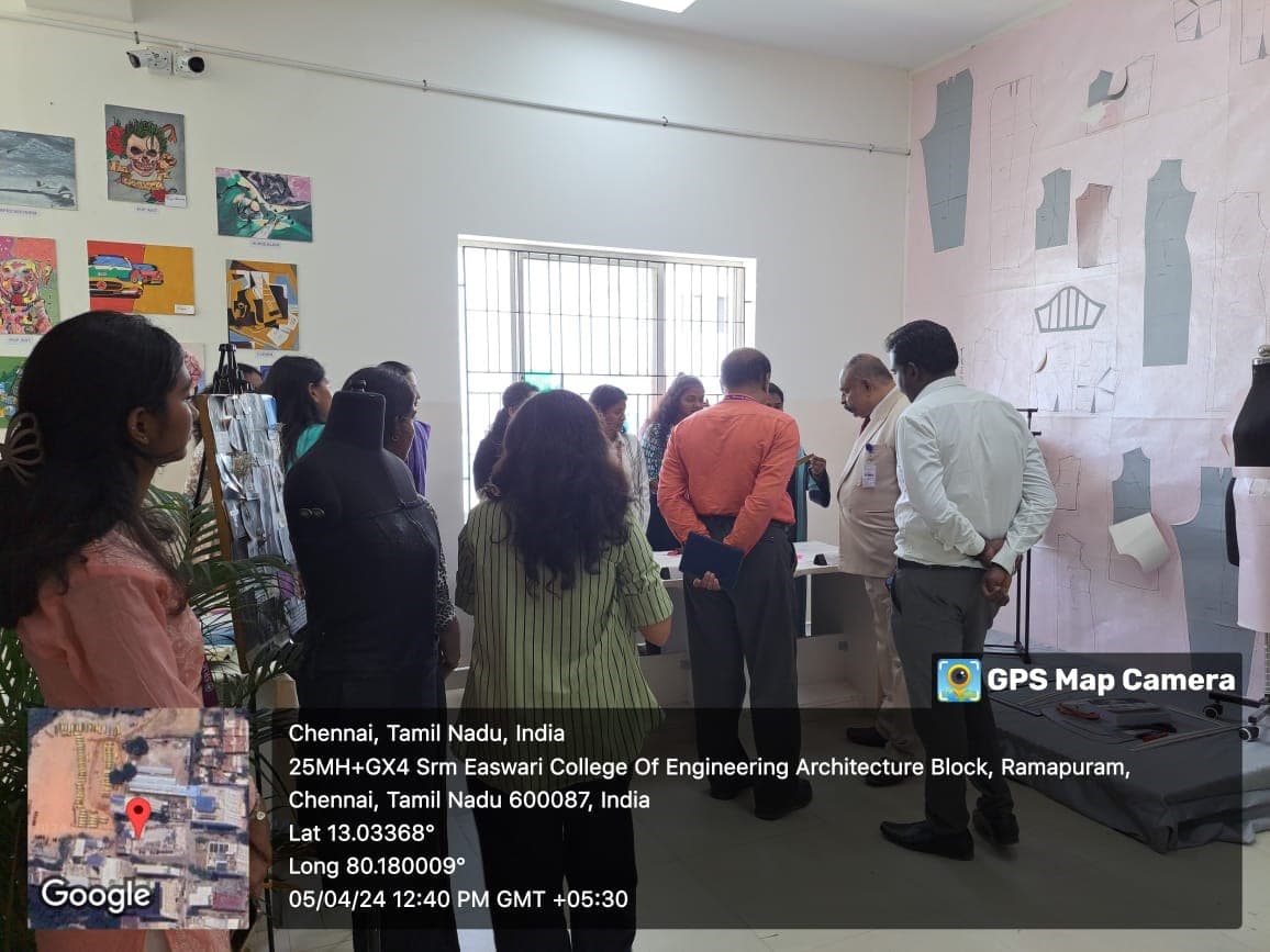 Exhibition - photo 1