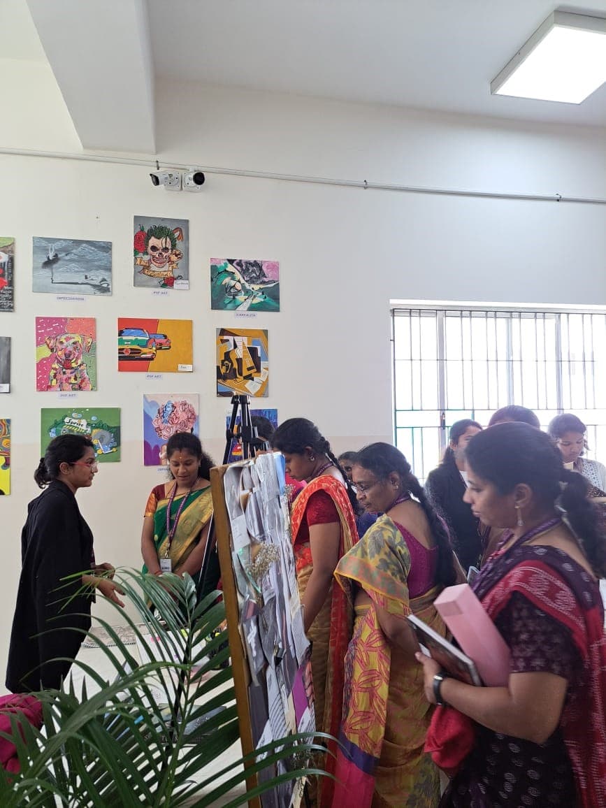 Exhibition - photo 3