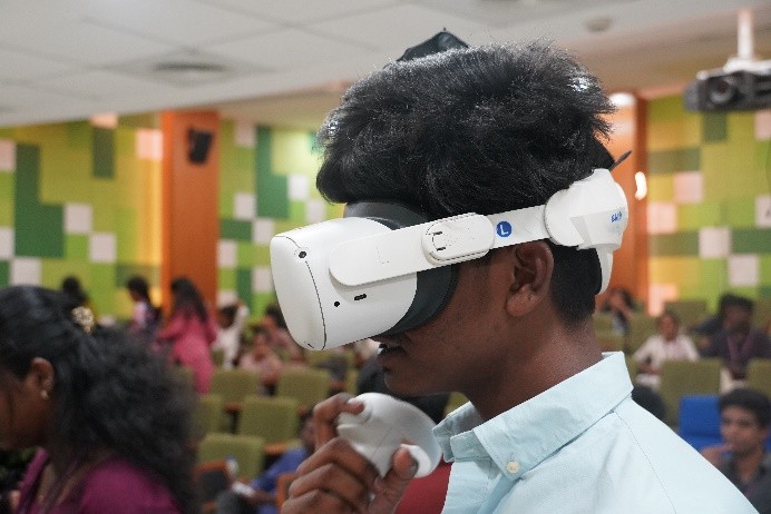 Gaming Beyond Reality: VR and AR Workshop in Collaboration with Infinix Mobile - photo 4