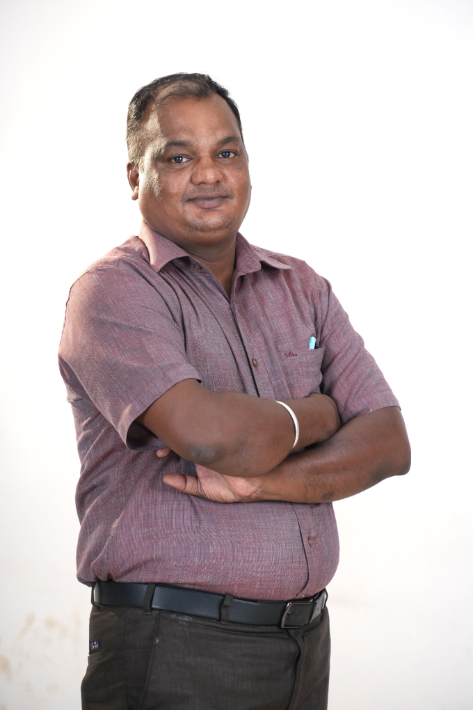 Dr K. Srinivasan, Assistant Professor