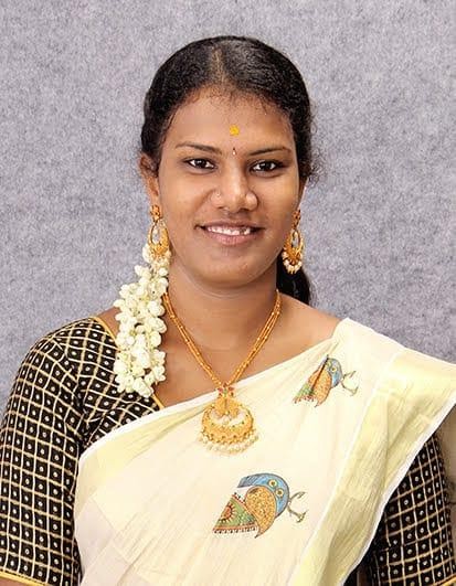 Dr. Monisha V