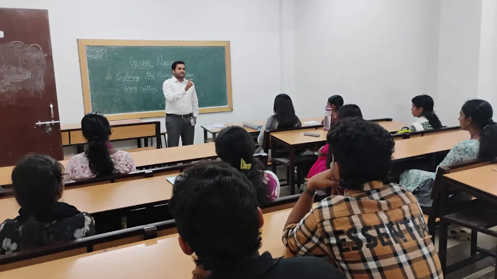 Guest Lecture on Global Narratives - photo 3